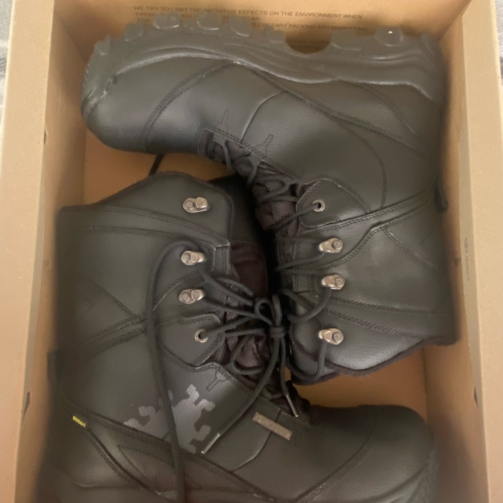 Icebug men’s snow boots size 10.5 new in box